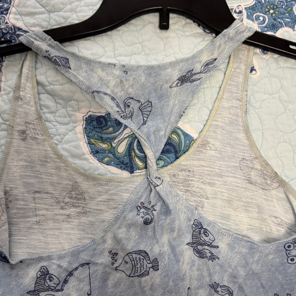 Hollister Light Blue Fish Patterned Tank Top with Twist Back Small - Picture 6 of 7
